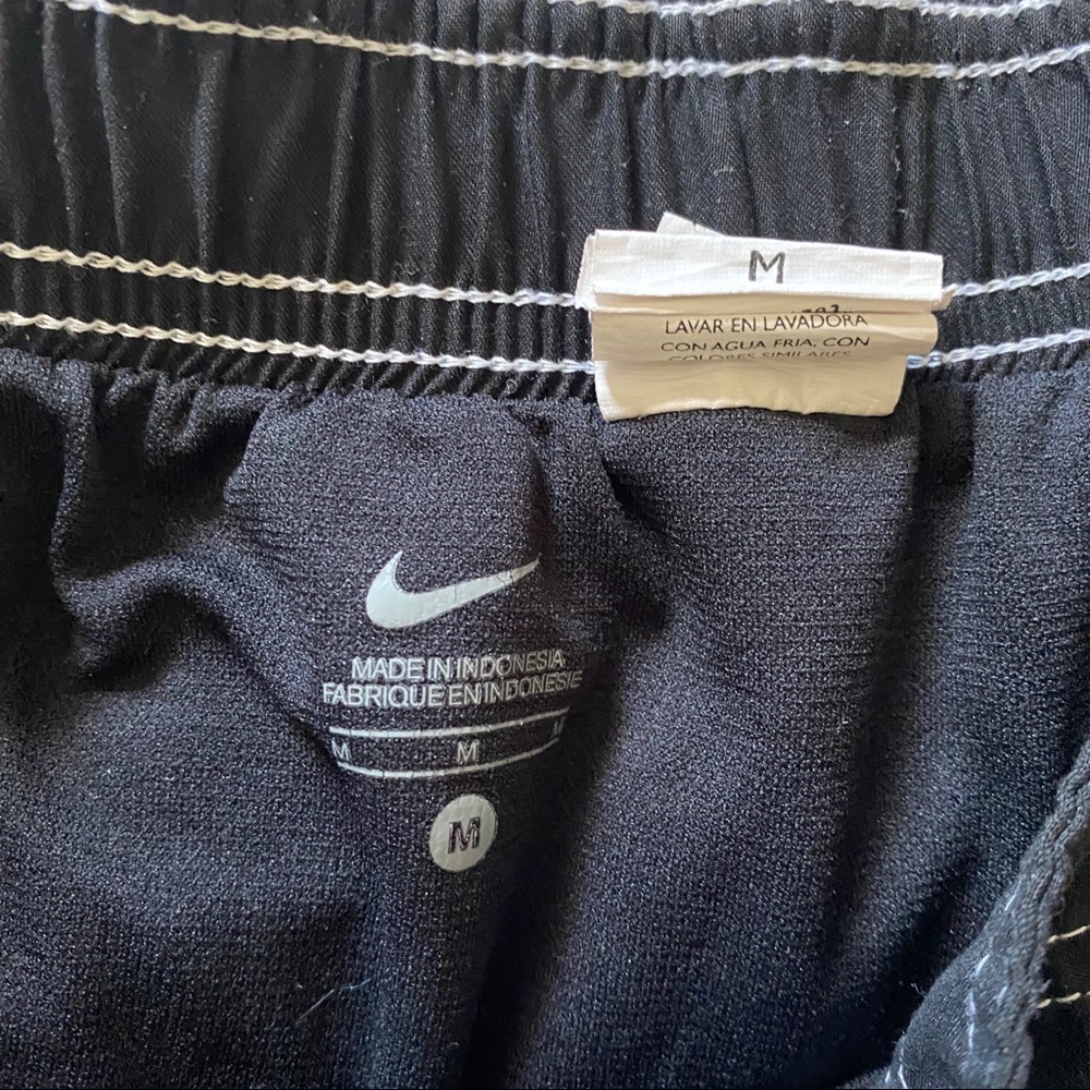 Nike Shorts - Picture 4 of 4